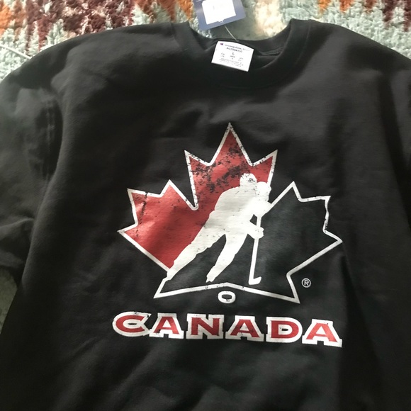 Champion Team Canada Sweatshirt - Picture 1 of 8